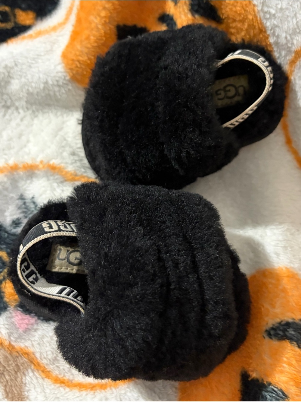 UGG Kids Black Faux-Shearling Backstrap Slippers